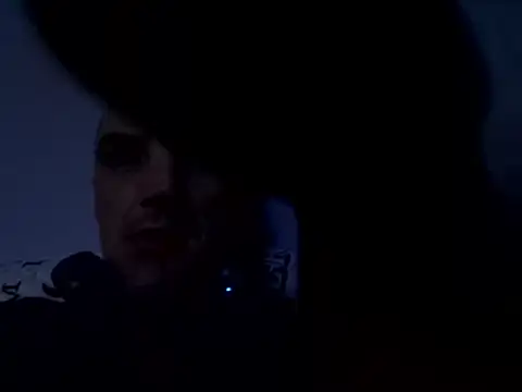 Chat +18 de Xxxmeskadziwkaxxx88 ao vivo