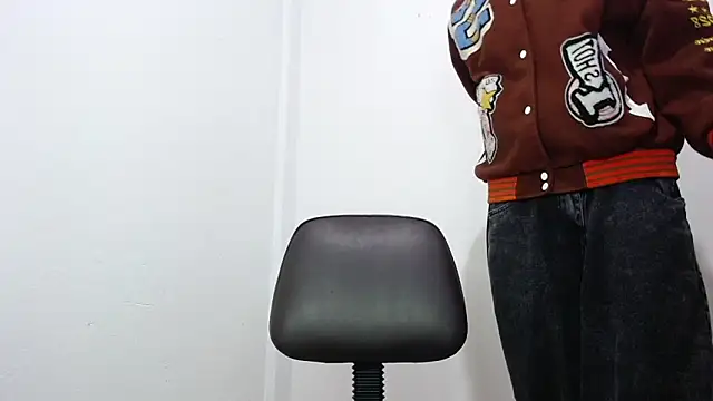 pervertsteens3のライブXXXチャット