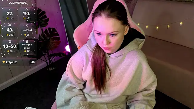 SirenaBlessing's Live XXX Chat