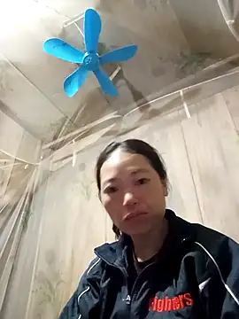 kotaka-shoow Adlı Modelin Canlı XXX Sohbeti