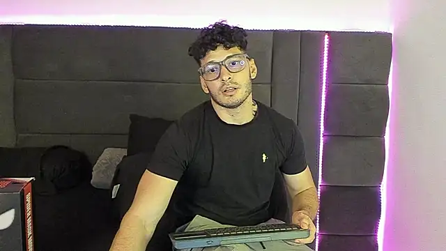 Chat XXX ao vivo de alejandro__2