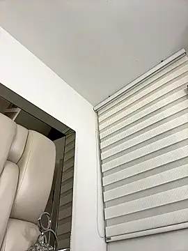 ALISSON_FOXXX1 – Naživo XXX chat