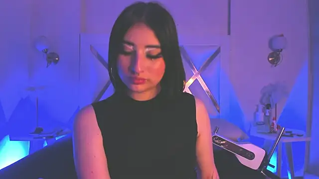 KattEngel Chat XXX live