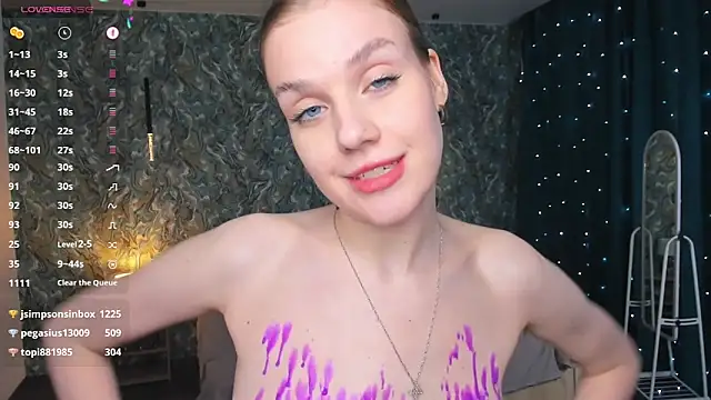 OdellaFrake Adlı Modelin Canlı XXX Sohbeti