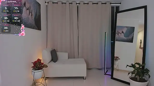 roxie_gates_: απευθείας συνομιλία ΧΧΧ