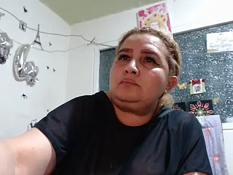 Czat XXX na żywo – Perla1981--