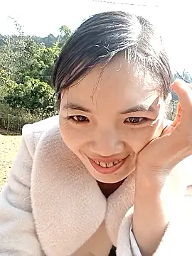 Czat XXX na żywo – ngan-cute