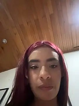 Laura_fernandezII Adlı Modelin Canlı XXX Sohbeti