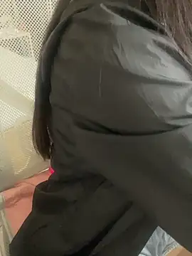 Mina048 Adlı Modelin Web Kamerası Şovu