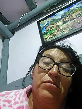 clarita_01のライブXXXチャット