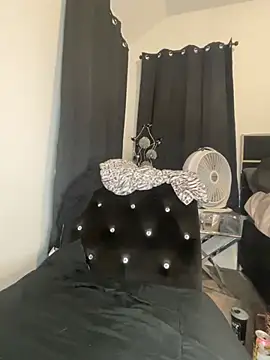 Exotic_Queen_のライブXXXチャット