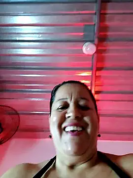 Fulopp15 Adlı Modelin Canlı XXX Sohbeti