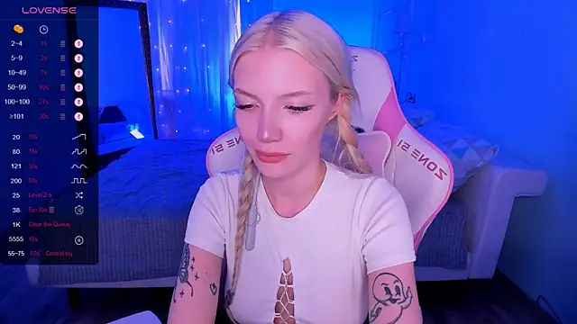 AnyaTaylor_ – Kamerová šou