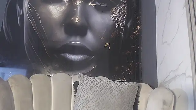 Skarlethvilla1's Live XXX Chat