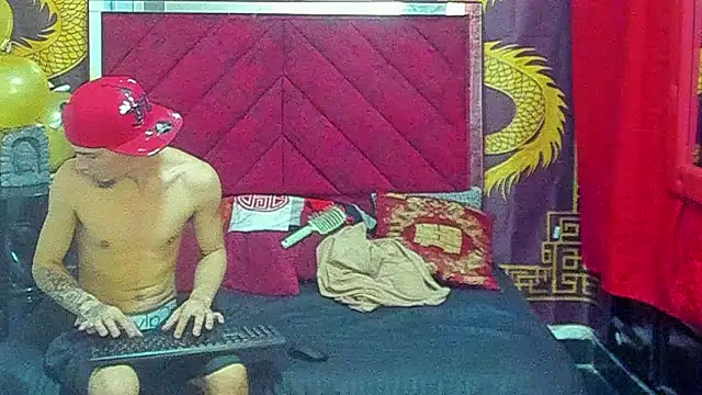 Pride_couple's Live XXX Chat