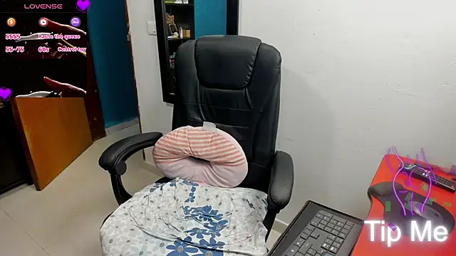 peanut_tangerine's Live XXX Chat