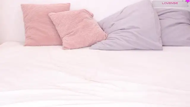 Lily_minx's Live XXX Chat