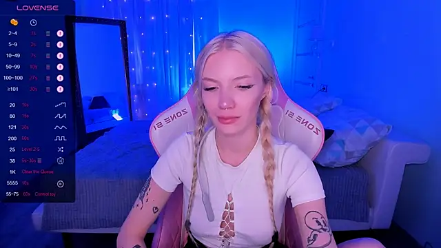 AnyaTaylor_'s Live XXX Chat
