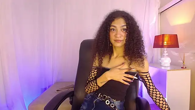 Aurora_ath: онлайн-секс-чат