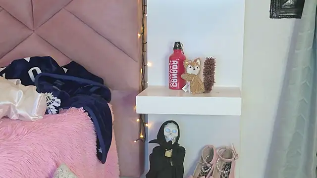 eva_sin18's Live XXX Chat