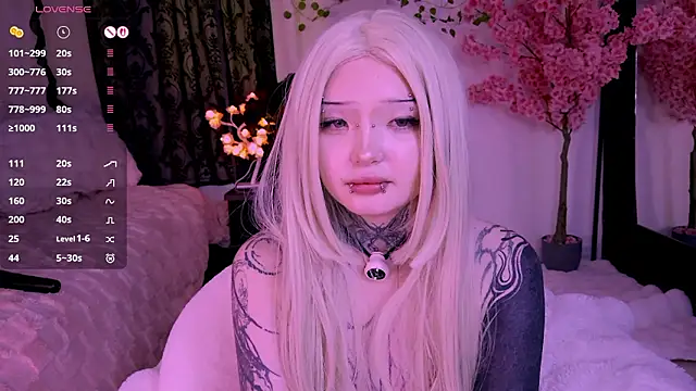 XXX chat uživo modela Lein_Bone