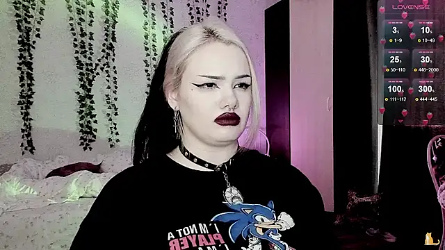 strawberry_elfcat Webcamshow