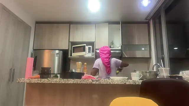 Czat XXX na żywo – ChocolateCakeQueen