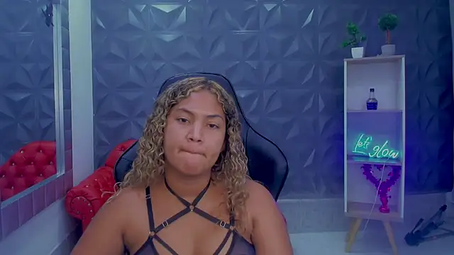 Chat XXX en directo de Cristal_War