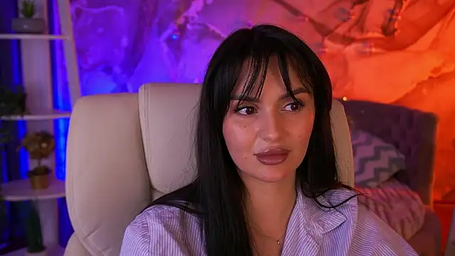 Chat XXX en directo de MilashaLovely