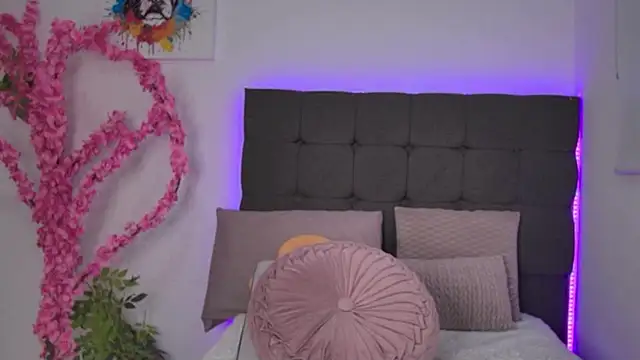 Chatroom XXX en direct de AmandaBrooks_18