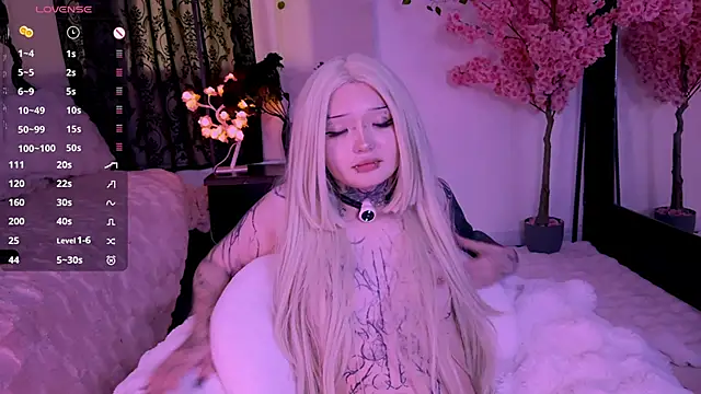 Chat +18 de Lein_Bone ao vivo