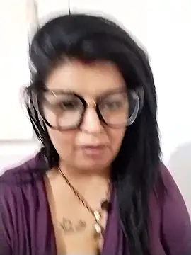 Chat XXX en directo de Jann_Riya333