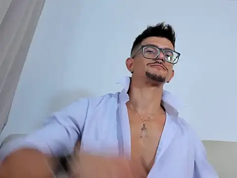 AnibalSteam 现场XXX聊天