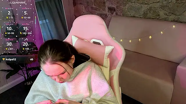 SirenaBlessing's Live XXX Chat