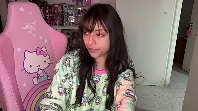 Chat XXX Live kaithra