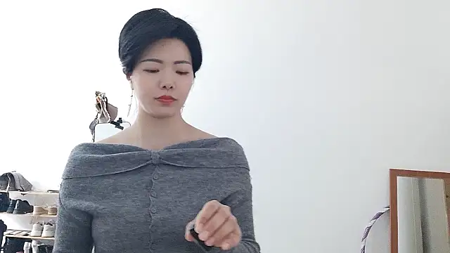 Lulu-uu's Live XXX Chat