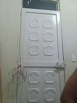 Chat +18 de Tinyy_Star ao vivo