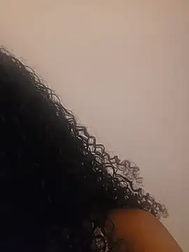 Chat XXX en directo de arianna_roxe