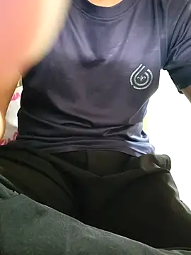 Deptraidatinh's Live XXX Chat