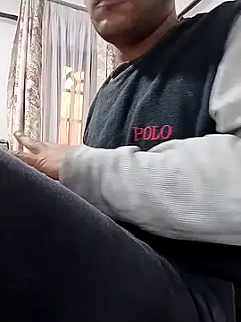 XXX chat uživo modela Popzbo