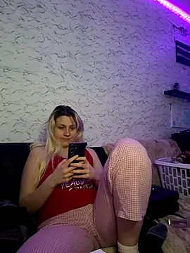 ScarletCallings_420's Live XXX Chat