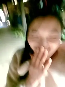 ngan-cute Live XXX Chat