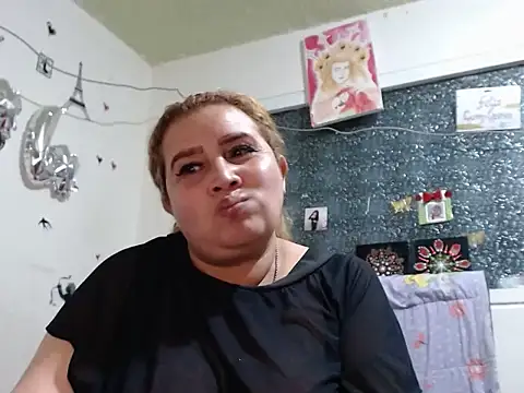 Živý XXX chat Perla1981--