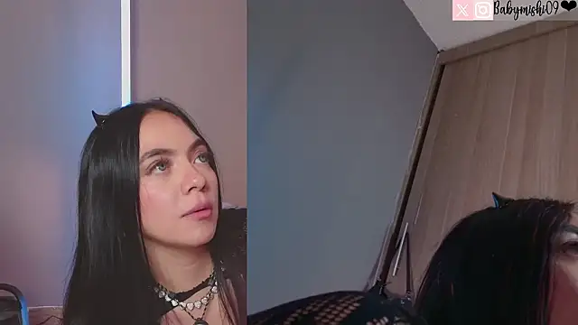 Czat XXX na żywo – Babymishi