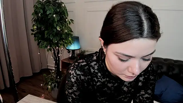 Dark_Moni Live XXX-Chat