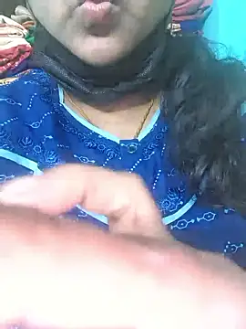 Villageanuty's Webcam Show