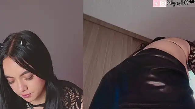 Chatroom XXX en direct de Babymishi