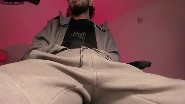 s_sven03's Live XXX Chat