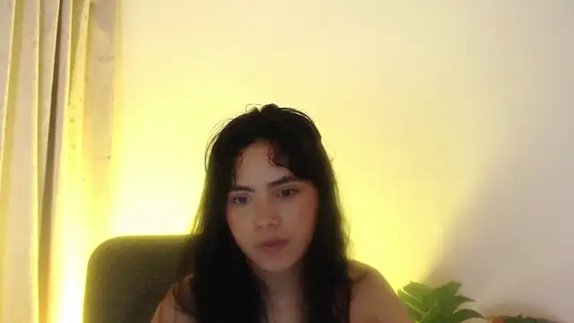 XXX chat uživo modela Mia_lali