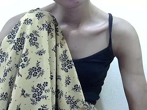 Anu_tiny Live XXX-Chat